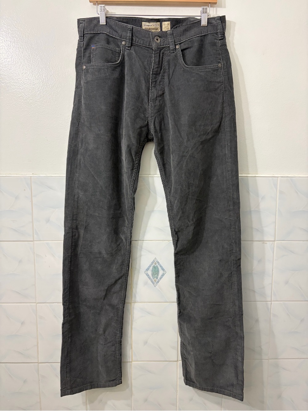 Patagonia Corduroy Pants 32x32 Gray Organic Cotton Straight Leg Men’s Minimalist